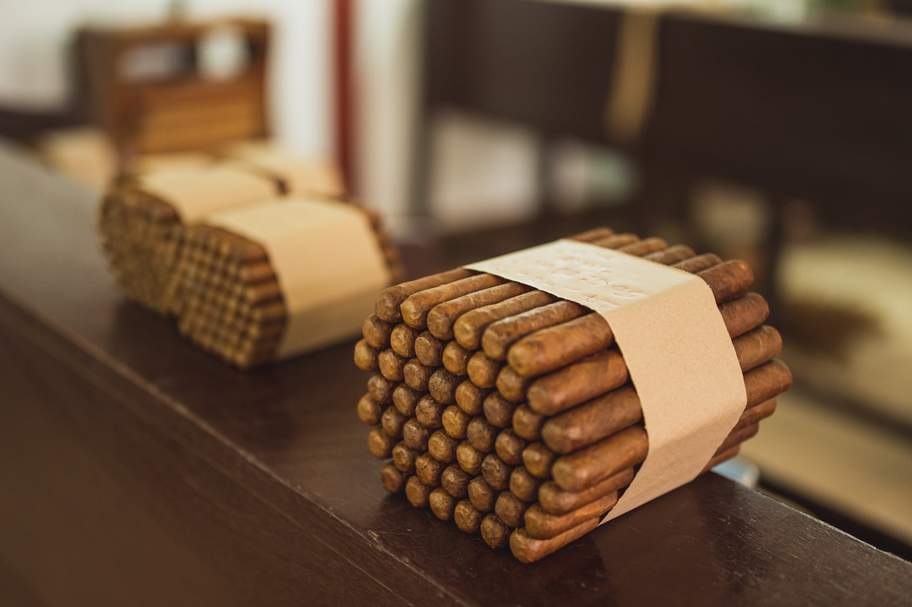 High quality cigar reviews: Your source of information at !